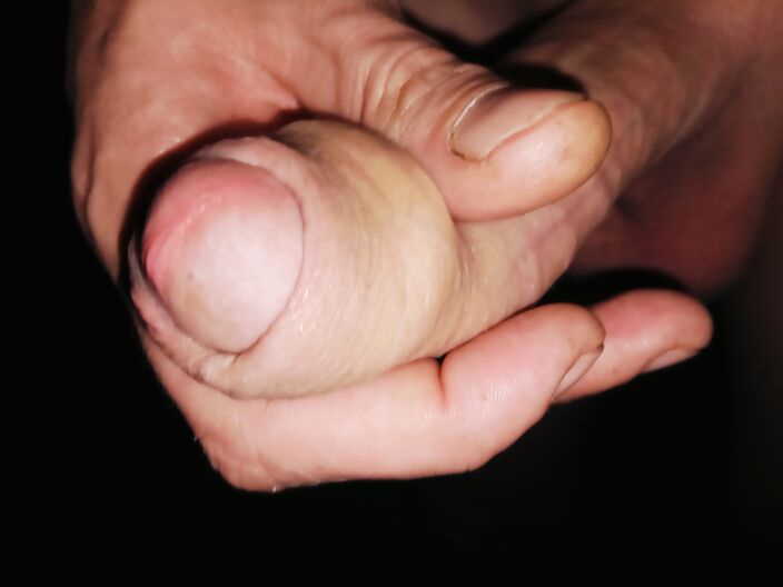 Кто приласкает?