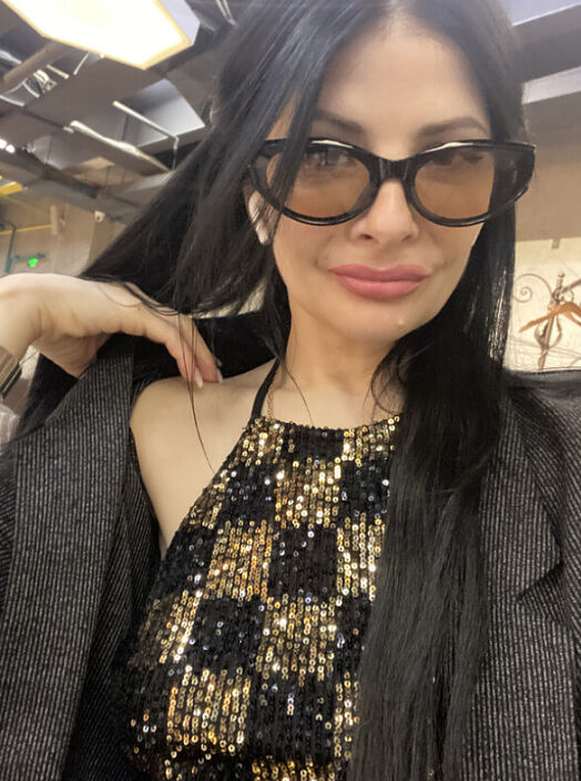 По магазинам