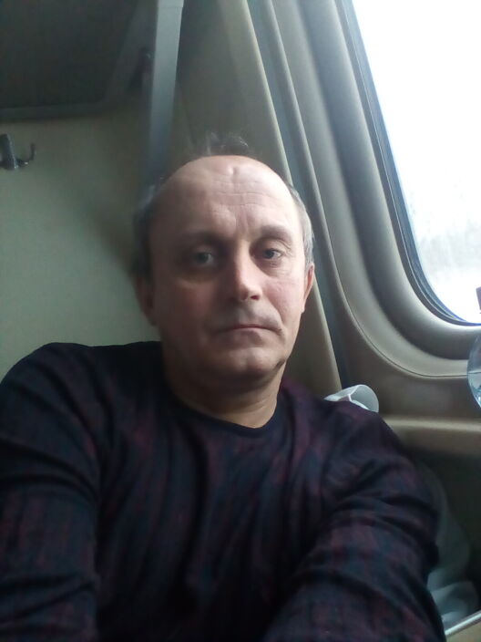 Это я