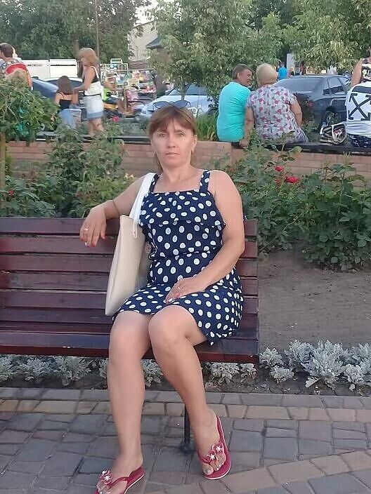 зрелая сучка лена чужая жена ебут ребята