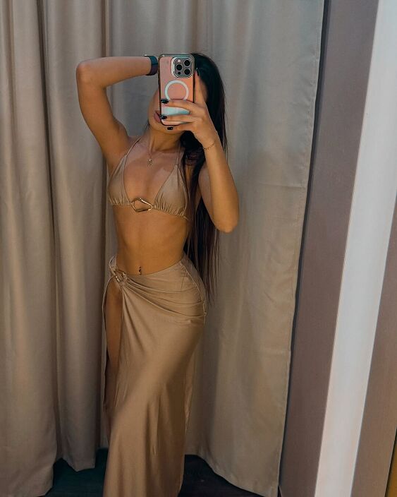 В примерочной (old)