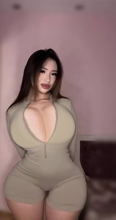2332
