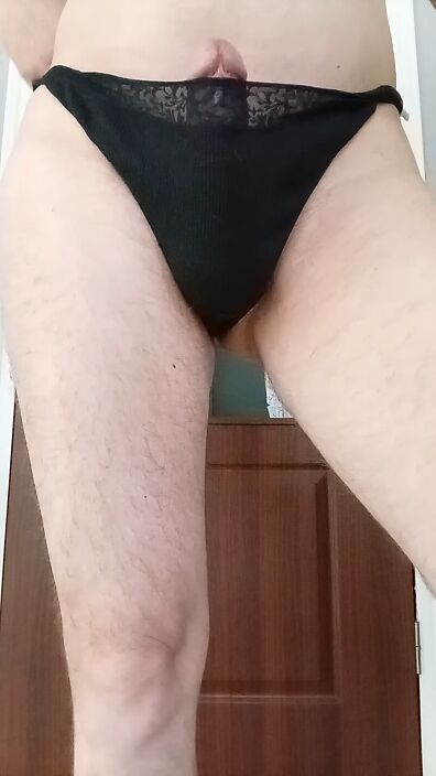 В трусиках своей жены