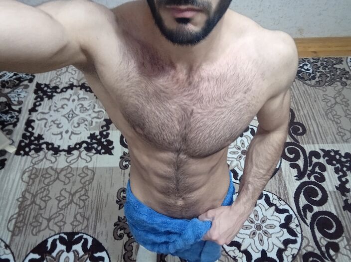 Укоротил волосы