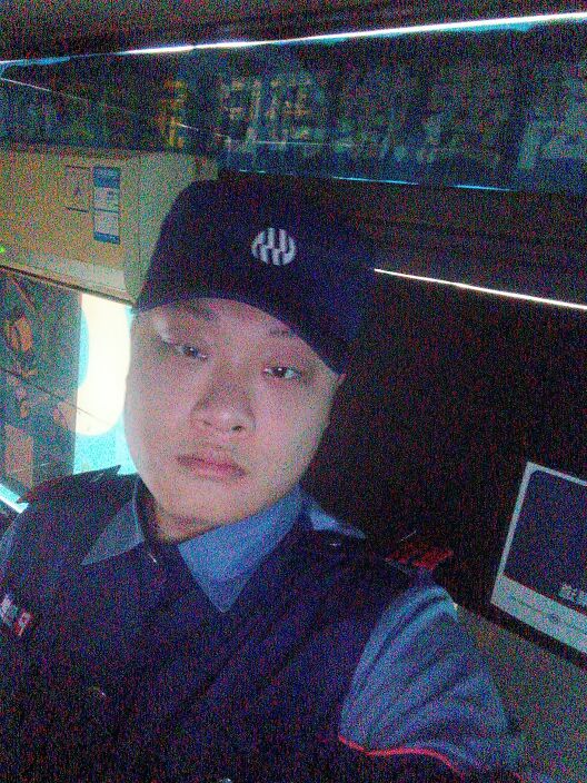 is anyone chatting with me?