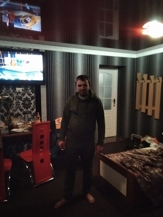 Так живем