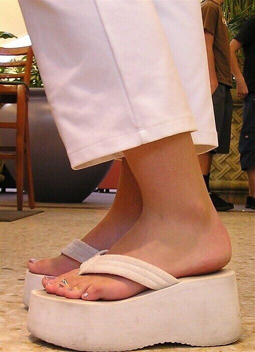 мои ножки дома