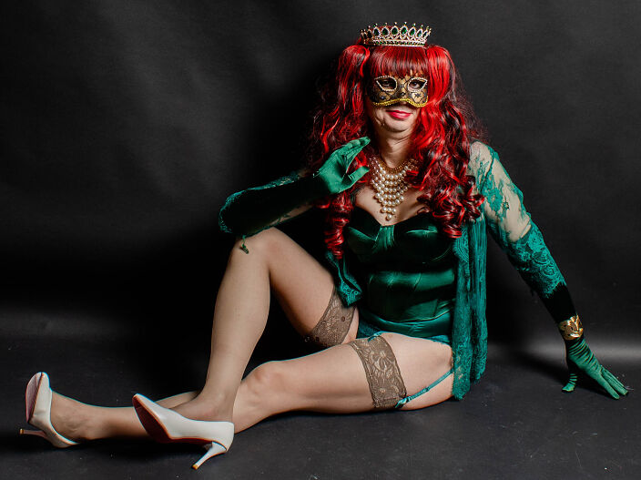 La Reina vistió hoy de verde 43