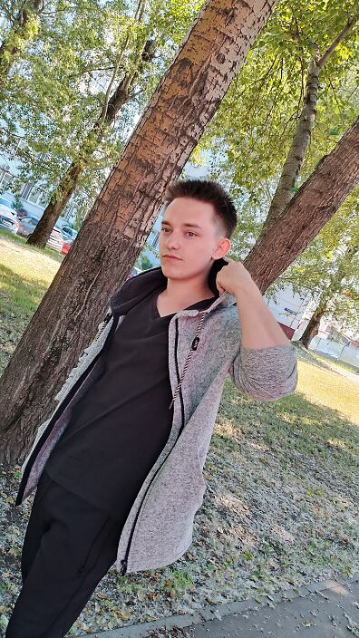 Это Я, да  в одежде, сорри