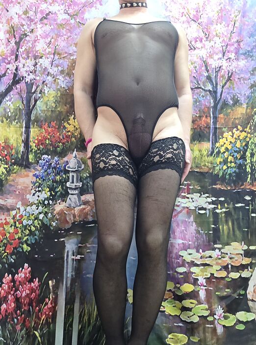 Шлюшка хочет