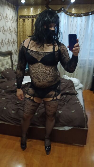 Кто лучше я или твоя жена ?