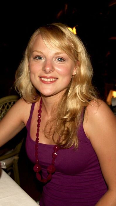 красоточка?