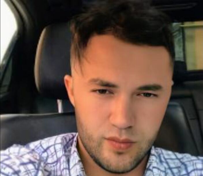 Это я)