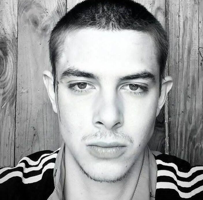 Не люблю борзых.