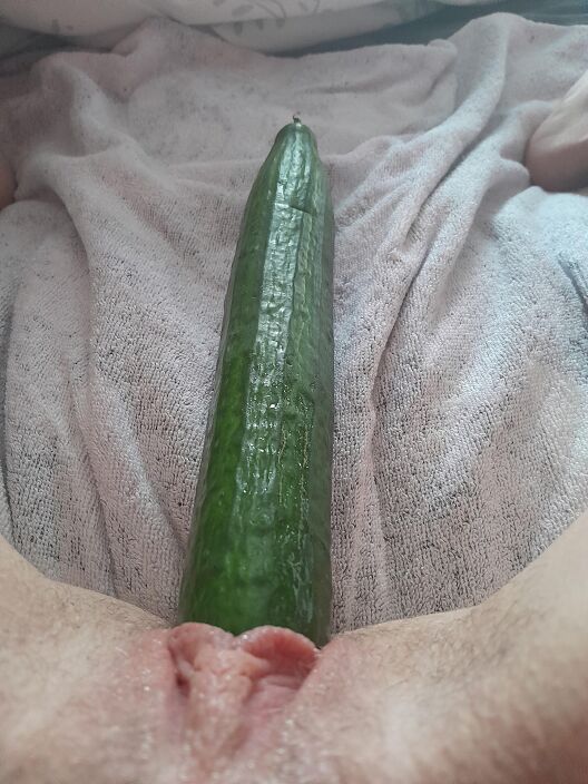 Pussy insertion