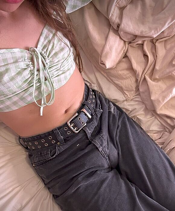 Лежу и красуюсь