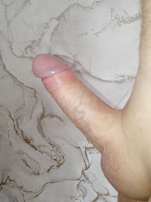 мал