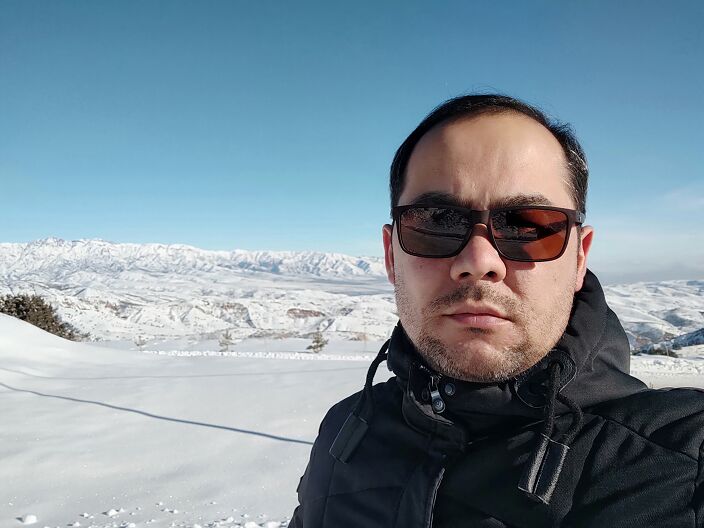 В горах