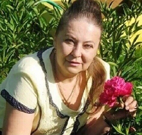 Очень строгая и правильная в жизни