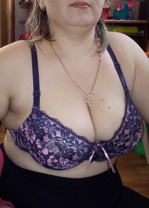 Ava_26