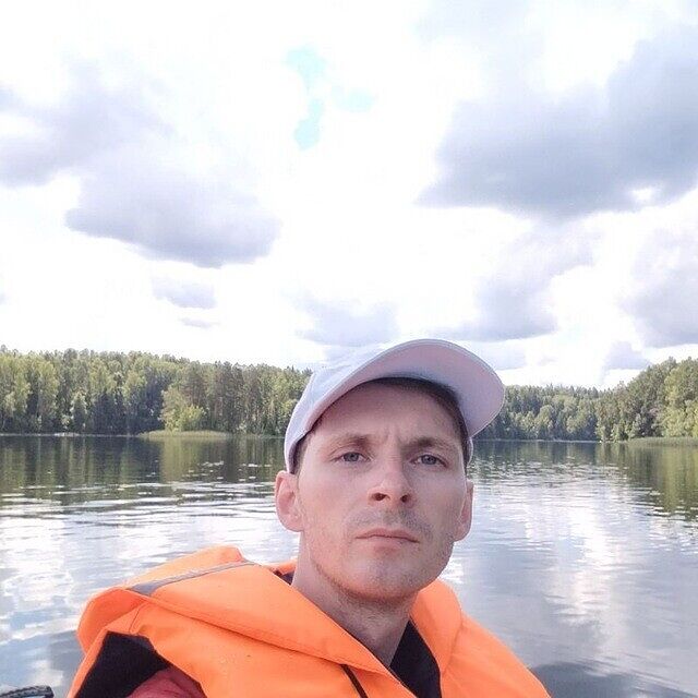 Плыву