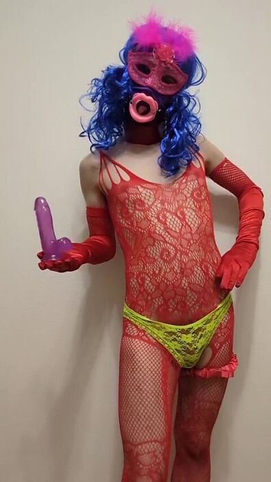 Любимая игрушечка)