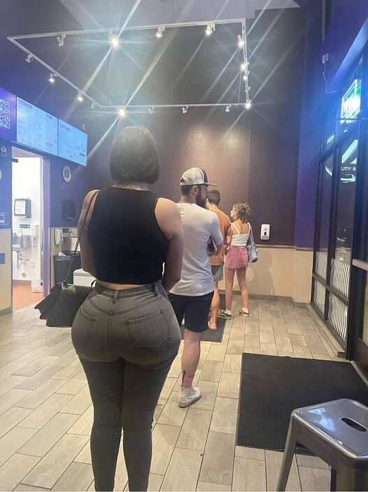 Жена