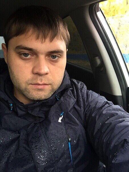 Это я