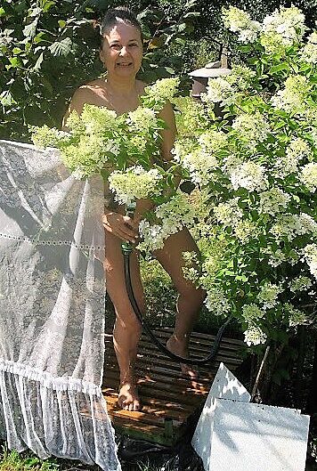 Душ прямо на участке1