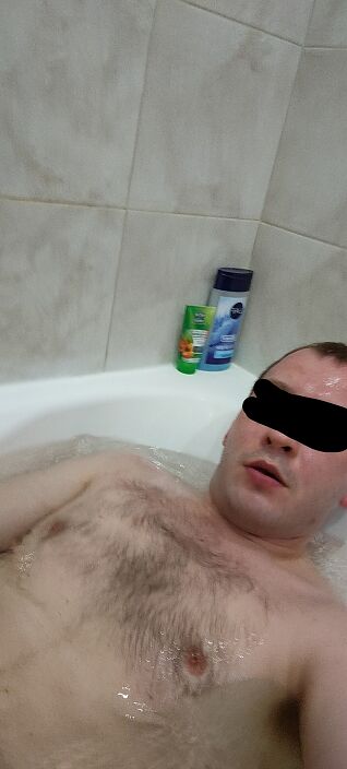 В ванне))