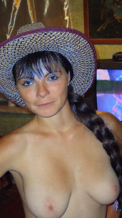 Anasko Village naked