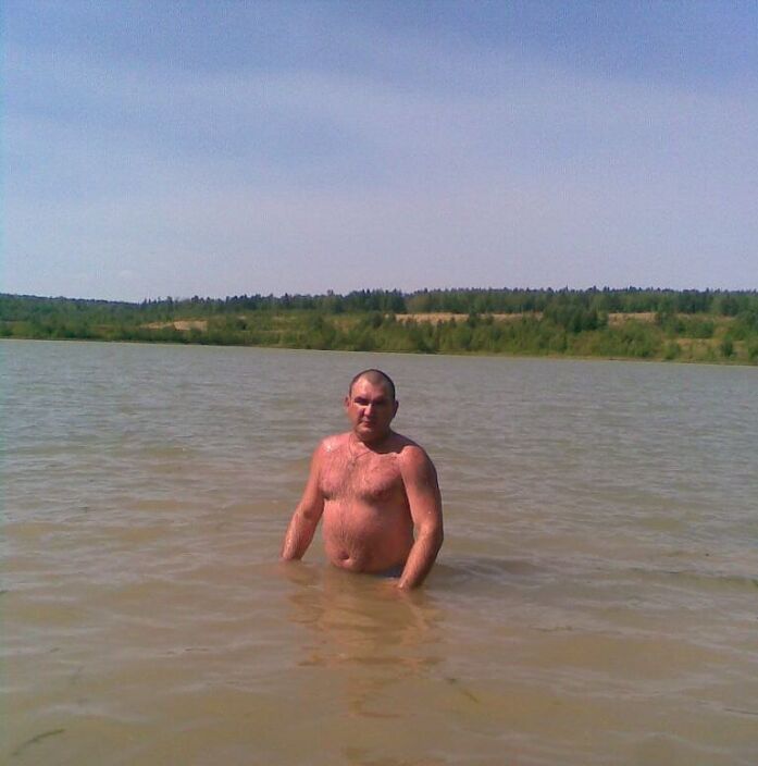 В реке