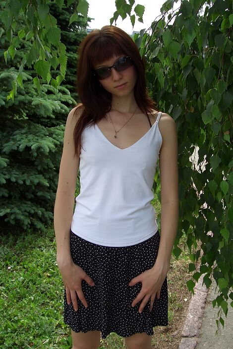 Без лифчика