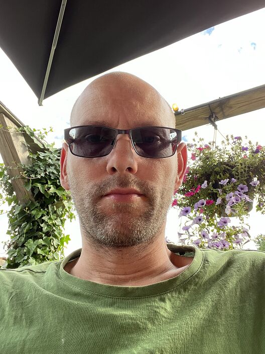 me...