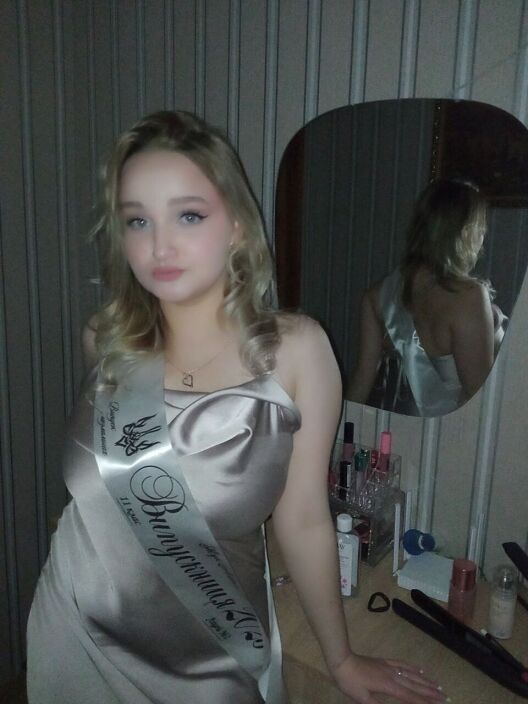 Zhuk Alina Teen Public Photo