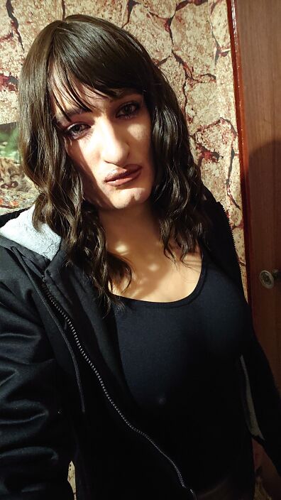 Возбуждена