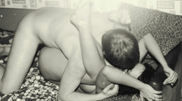 Меня ебут, а муж снимает