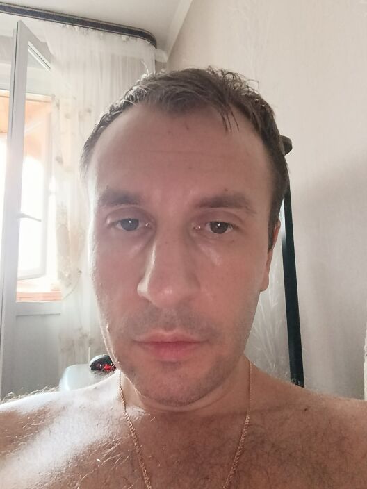 Это я