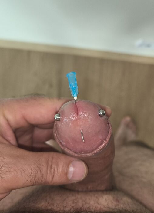 Игла в головке