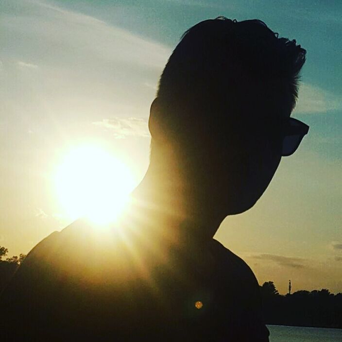 Смотри дальше