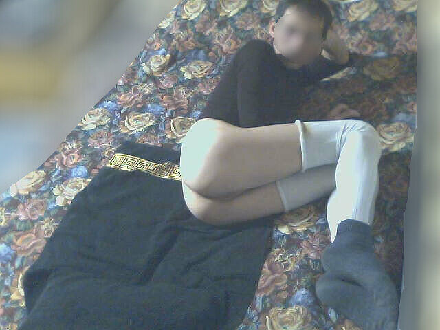 хочу ебаться )