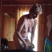 Наша девочка одевается