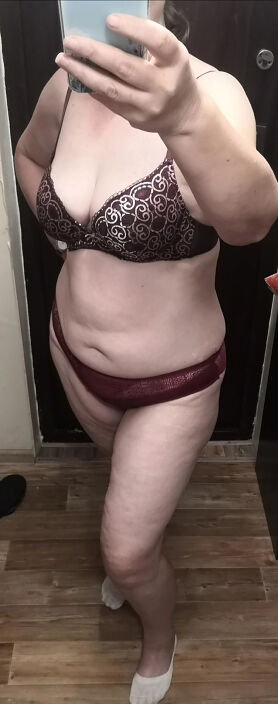 Подруга оля