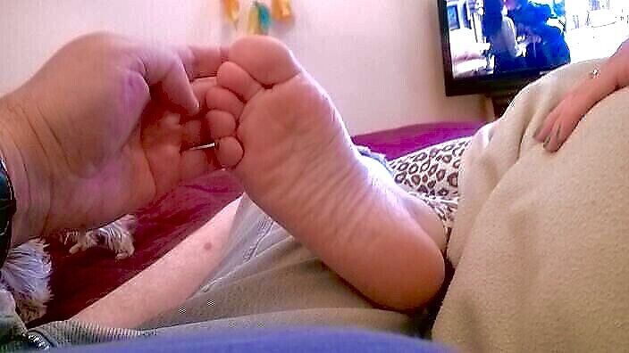 Ножка в руке