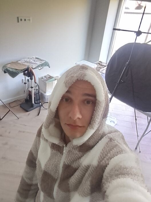 Хочу немного по шалить