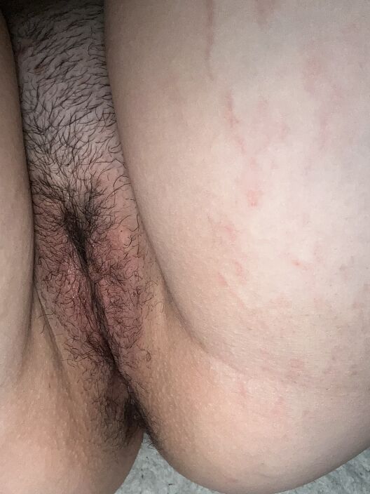 Волосатая пиздёнка