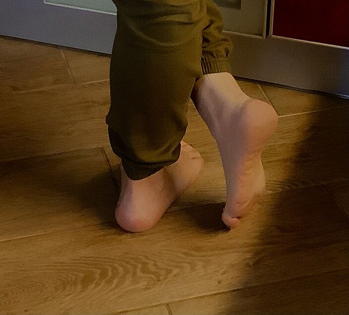 Пяточки жены