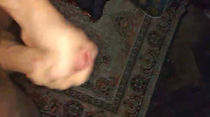 Кончил для шлюхи