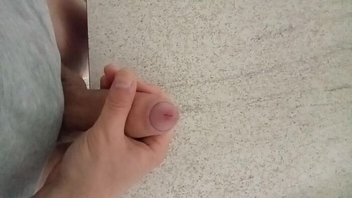 Сейчас кончю