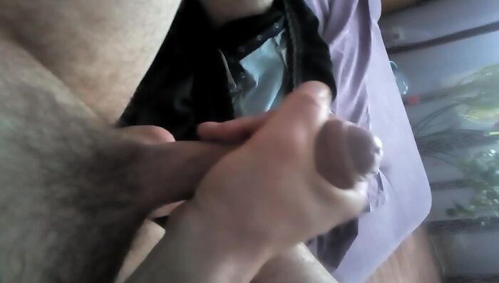 подрочить иногда нужно